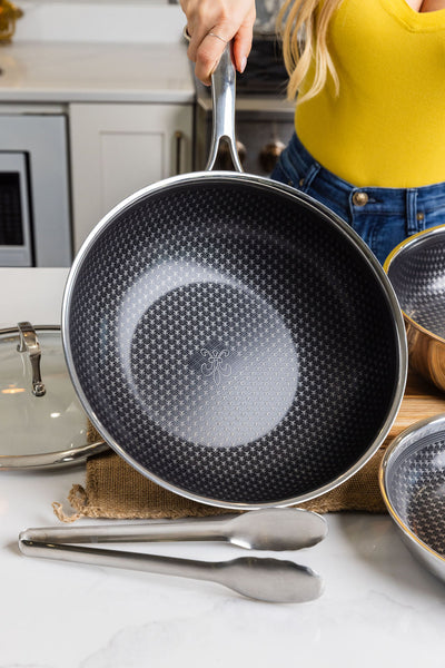 Family Wok with Lid